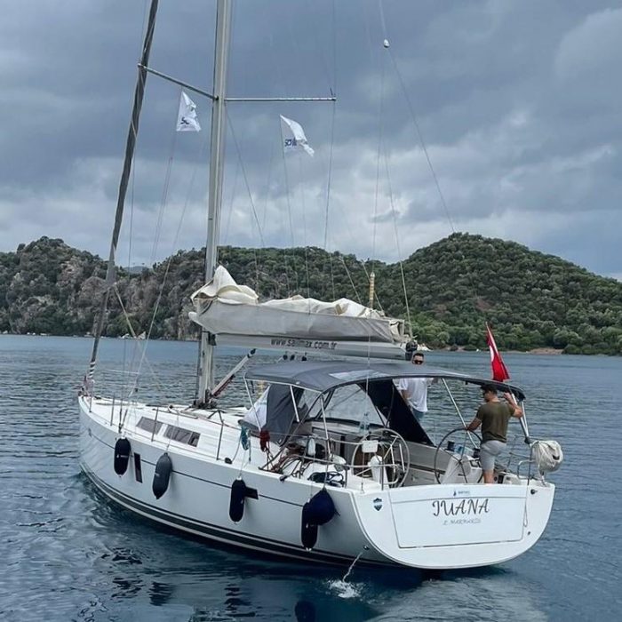 Juana | Hanse 445 photo 1