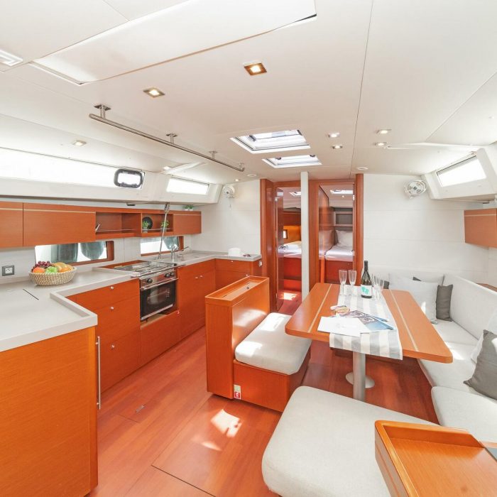 Almyra | Oceanis 46.1 photo 10