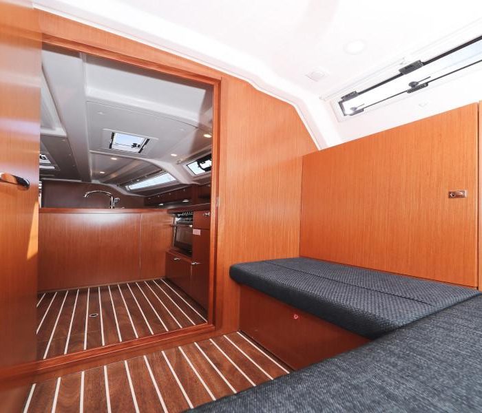 Lupe | Bavaria Cruiser 37 photo 37