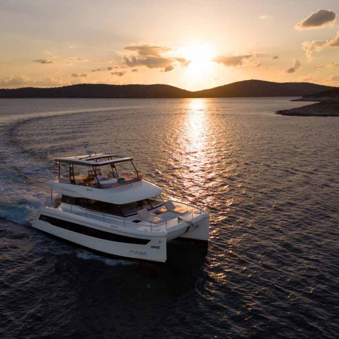 Family 2.0 | Fountaine Pajot MY6 photo 12