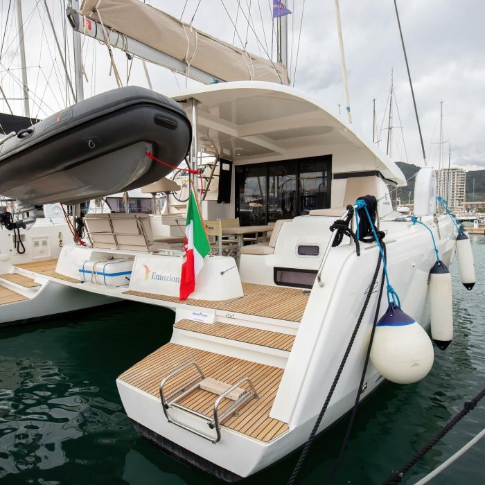Emozione - Standard Line | Lagoon 42 photo 1