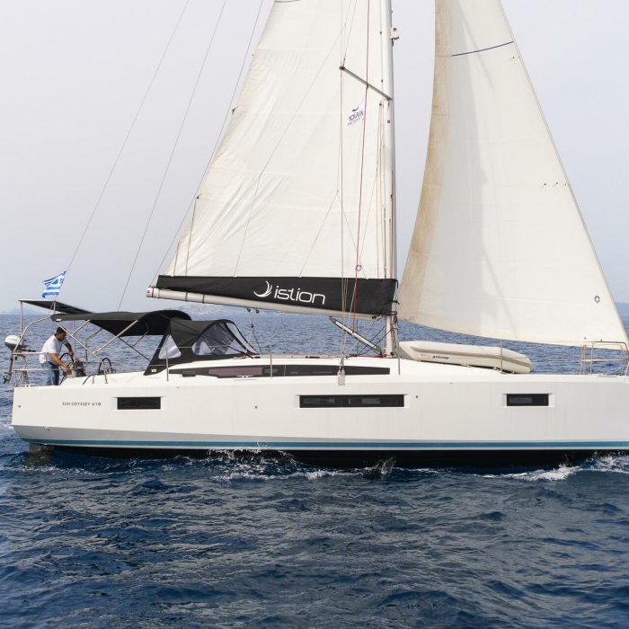 Naias | Sun Odyssey 410 photo 5