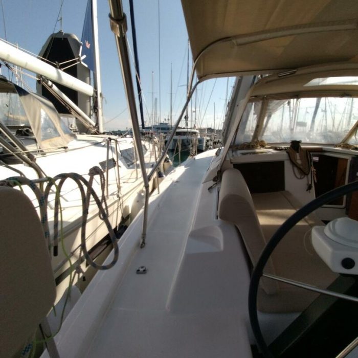 Triumph | Dufour 430 photo 1