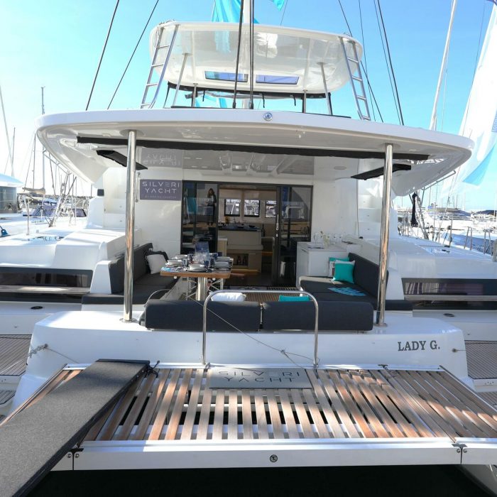 Lady G | Lagoon 51 photo 4