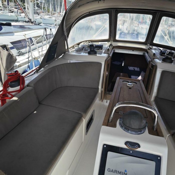 Almira | Bavaria Cruiser 37 photo 4