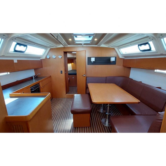 Dione | Bavaria Cruiser 46 photo 4