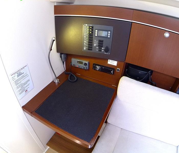 Ariel | Hanse 385 photo 11