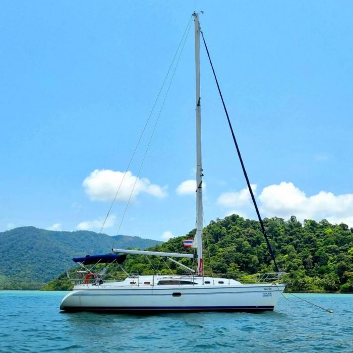 Vag Alame | catalina 375 photo 1