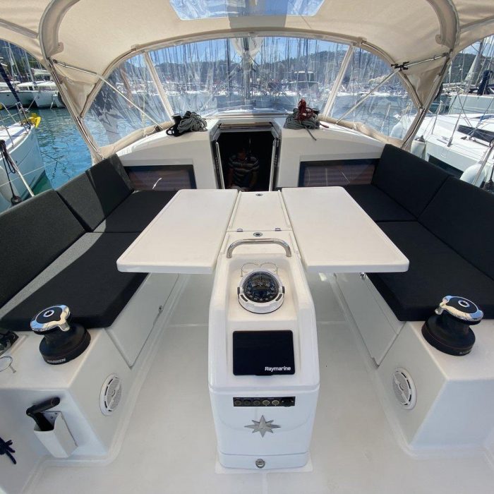 Anda | Sun Odyssey 440 photo 10