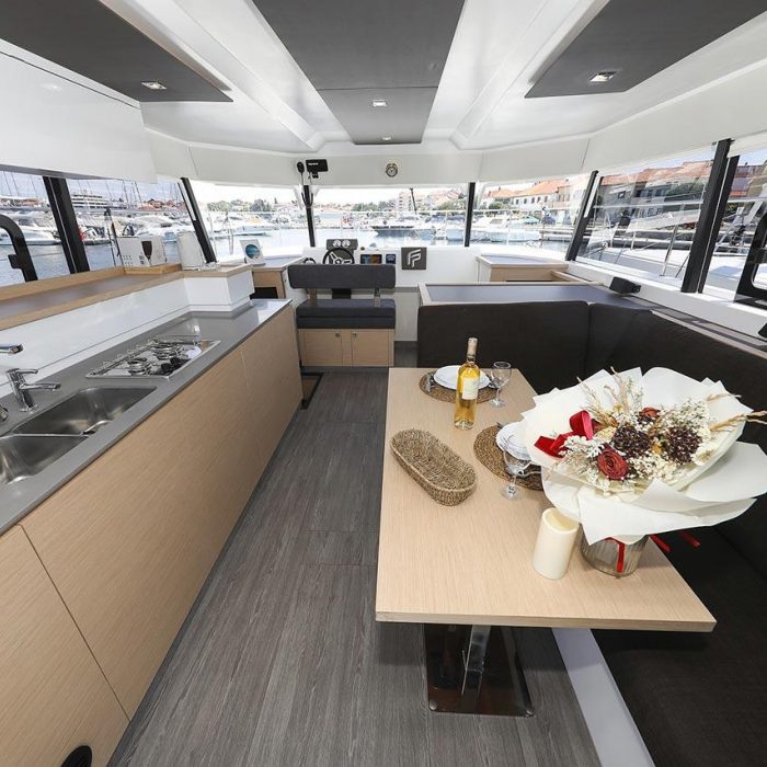 Anrik | Fountaine Pajot MY 37 photo 18