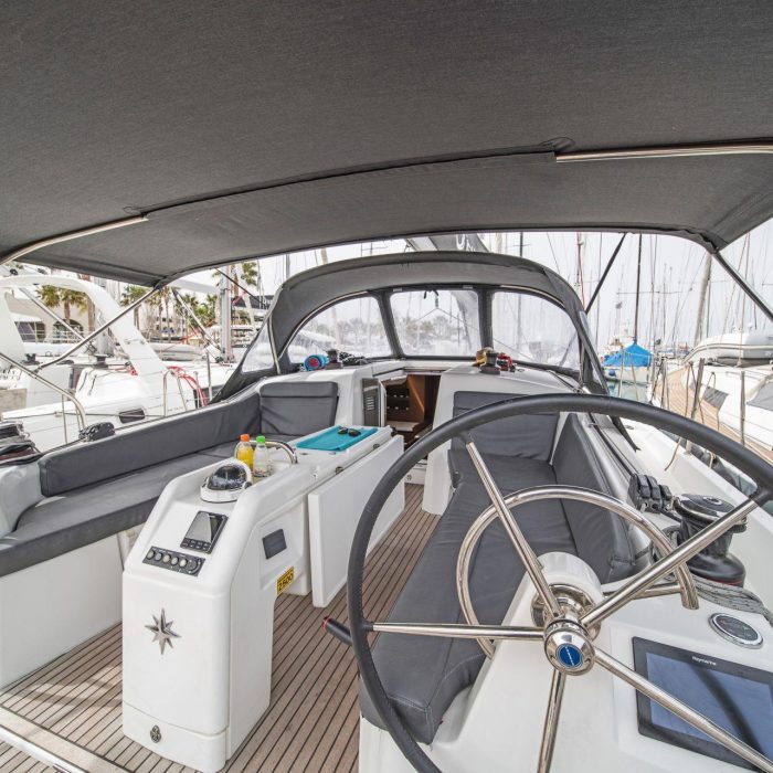 Aella | Sun Odyssey 410 photo 5