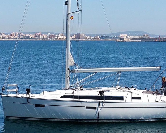 Black Pearl | Bavaria Cruiser 37 photo 1 Black Pearl | Bavaria Cruiser 37 photo 1