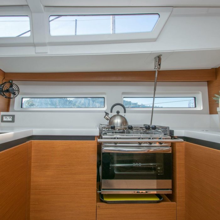 Knot | Sun Odyssey 490 photo 18