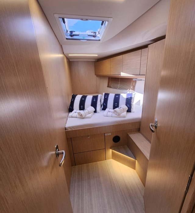 Nonica | Bavaria C46 photo 20