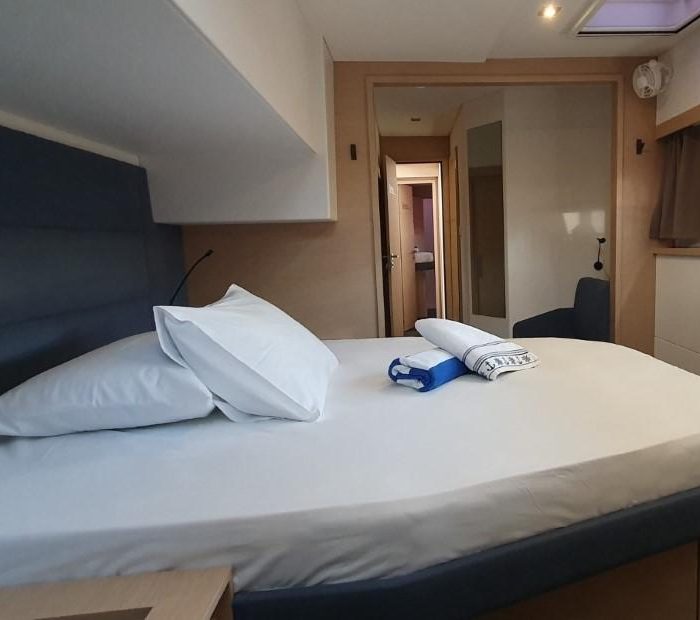 Princess | Fountaine Pajot Aura 51 photo 14