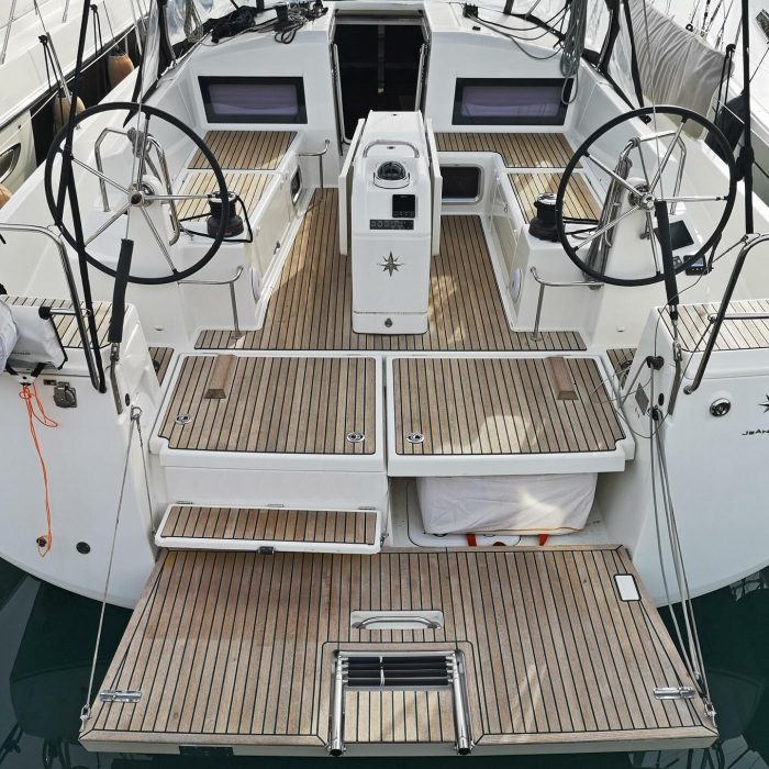 Aquilante | Sun Odyssey 440 photo 1