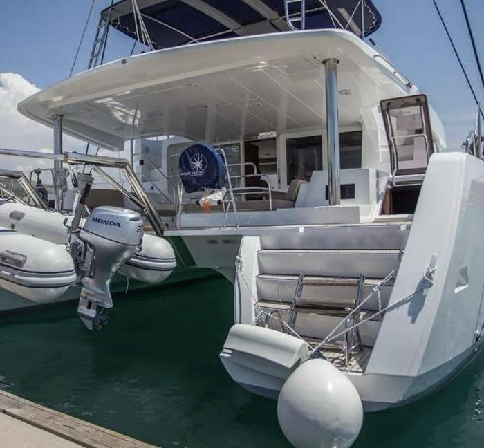 Jolie | Lagoon 52F photo 2