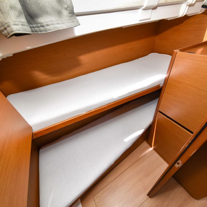 Swannabe | Sun Odyssey 490 photo 48