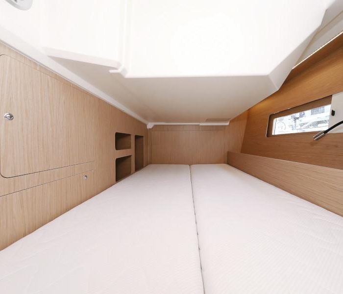 MR. WHITE | Oceanis 46.1 photo 35
