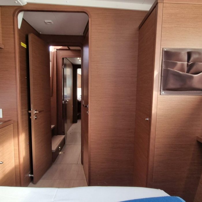 Samogon | Lagoon 450 Fly photo 29