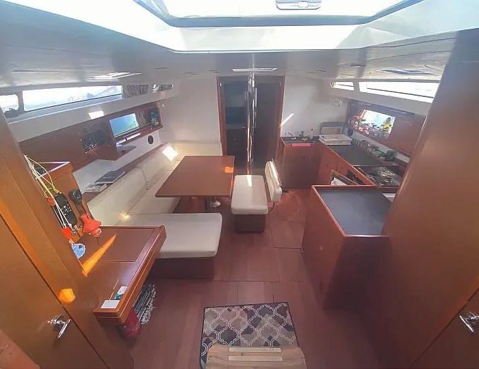 Bandol | Oceanis 48 photo 4