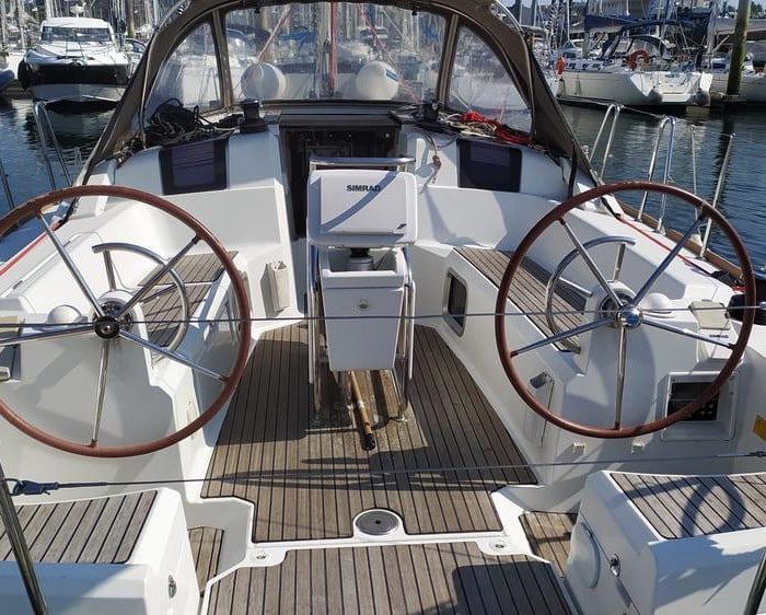Glazdo | Sun Odyssey 379 photo 2