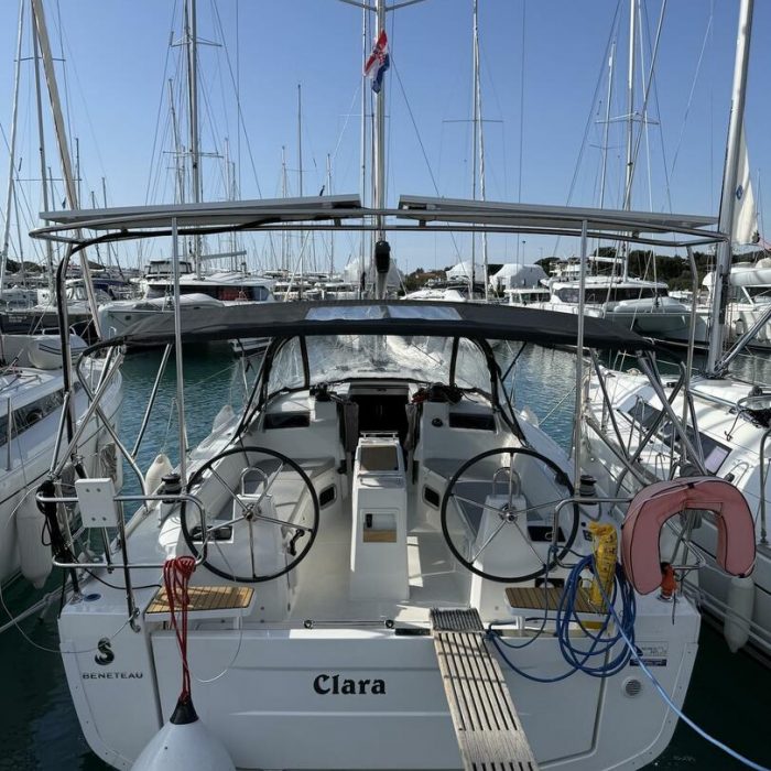Clara | Oceanis 34.1 photo 4
