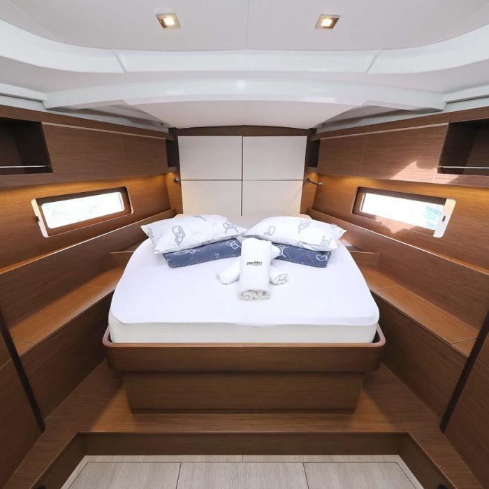 Maya | Oceanis 46.1 photo 12