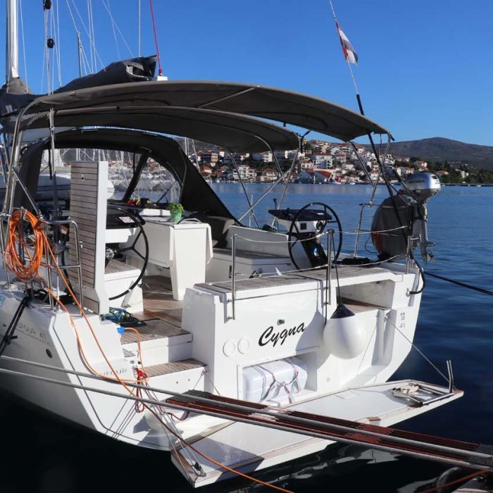Cygna | Dufour 41 Performance - 3 cab. photo 1