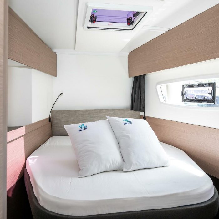 Livia Augusta | Fountaine Pajot Astrea 42 photo 24