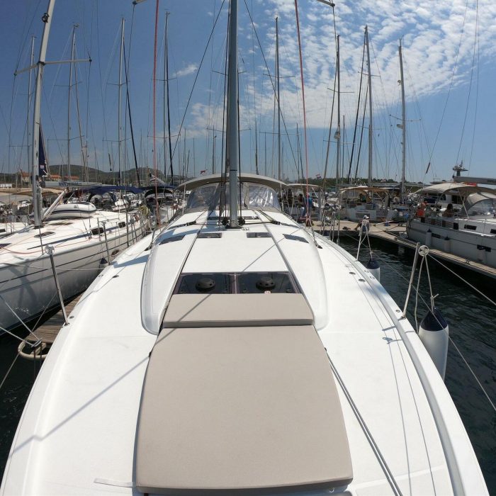Nonna | Sun Odyssey 490 photo 4