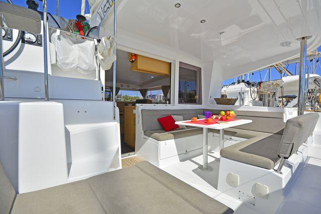 Callisto L400 | Lagoon 400 S2 photo 22