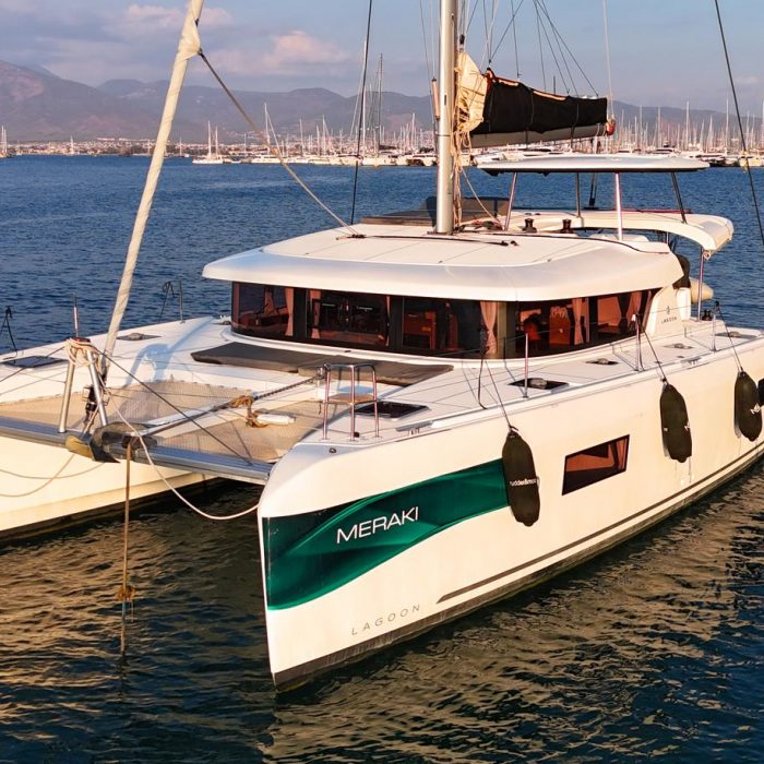 Meraki | Lagoon 42 photo 6