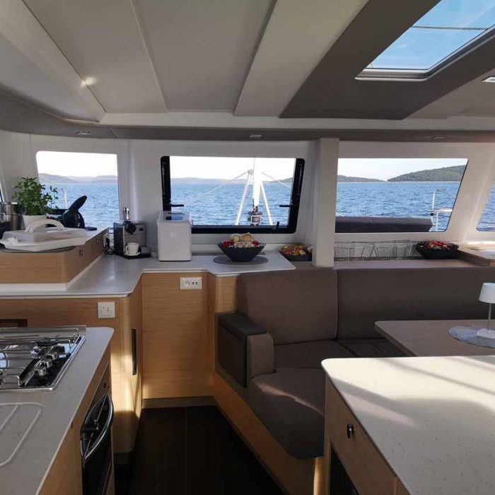 Acamar | Fountaine Pajot FP 41 Quatuor 3 photo 8