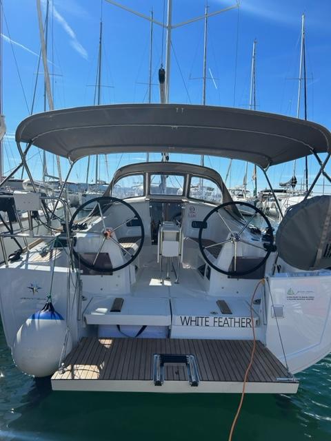White Feather | Sun Odyssey 349 photo 1