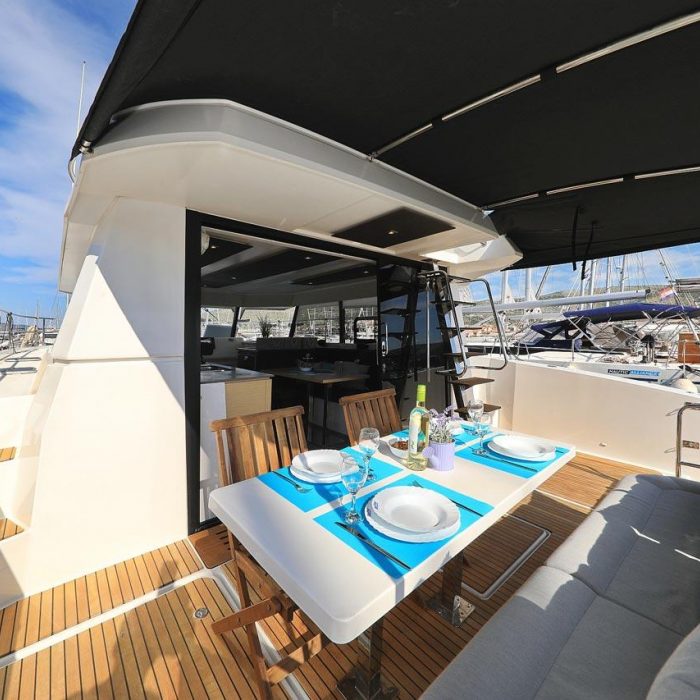 Marlie | Fountaine Pajot MY 37 photo 10