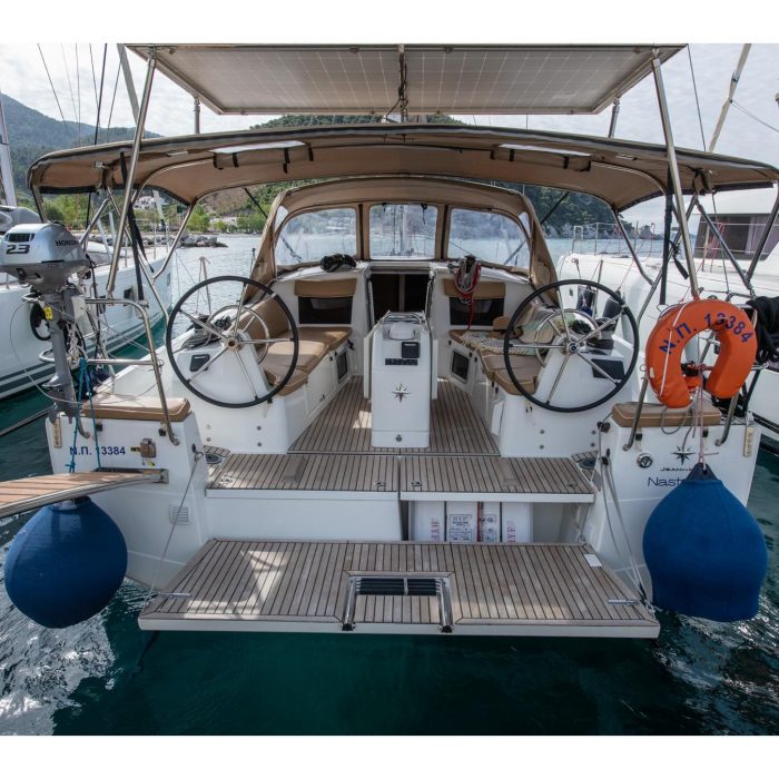 Nastazia | Sun Odyssey 410 photo 4