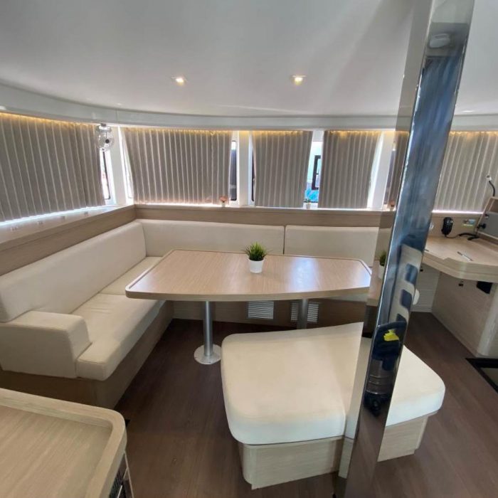Hanselli | Lagoon 42 photo 22