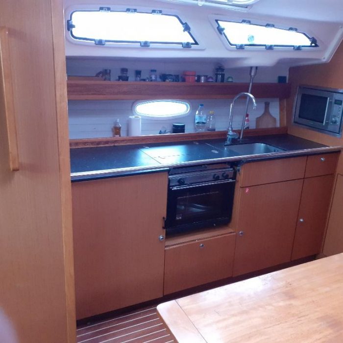 Beta | Bavaria 43 Cruiser photo 10 Beta | Bavaria 43 Cruiser photo 10