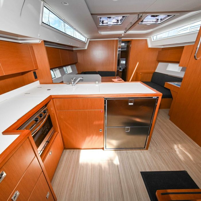 Efix | Bavaria C45 photo 33