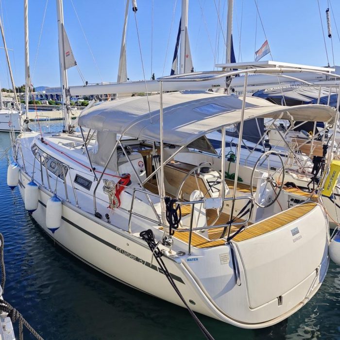 Atena | Bavaria Cruiser 37 photo 4