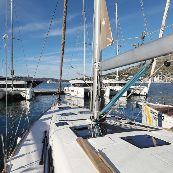 Horido | Dufour 460 GL photo 5