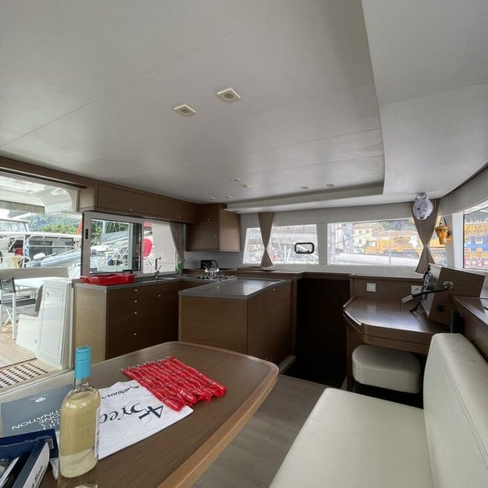 AMARE I | Lagoon 450 Fly photo 13