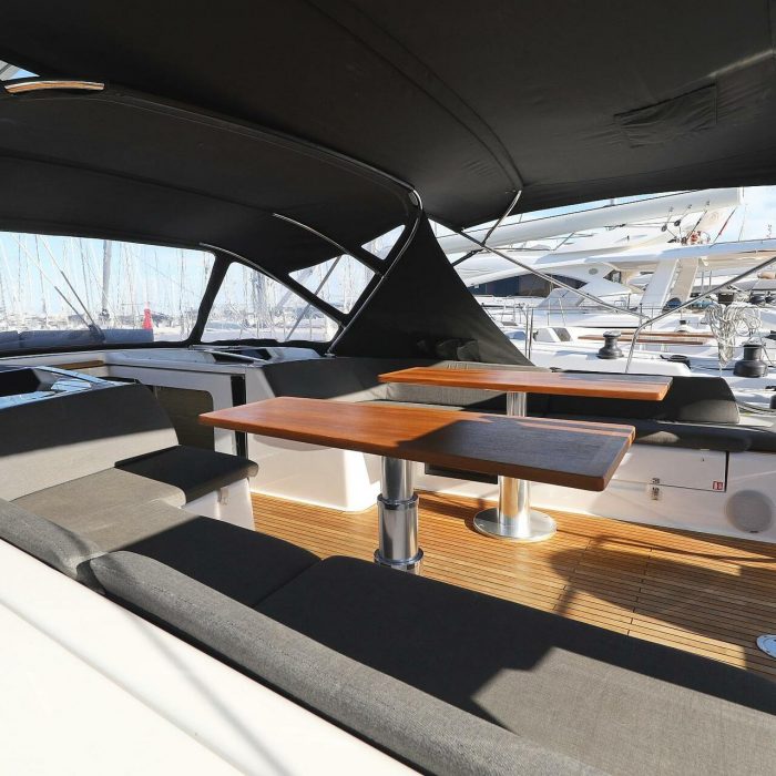 Simply The Best | Hanse 548 photo 7