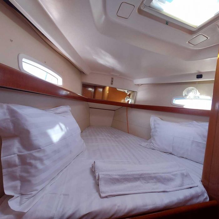 Onar | Oceanis 43 photo 10