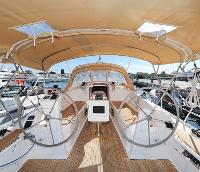Lupe | Bavaria Cruiser 37 photo 7