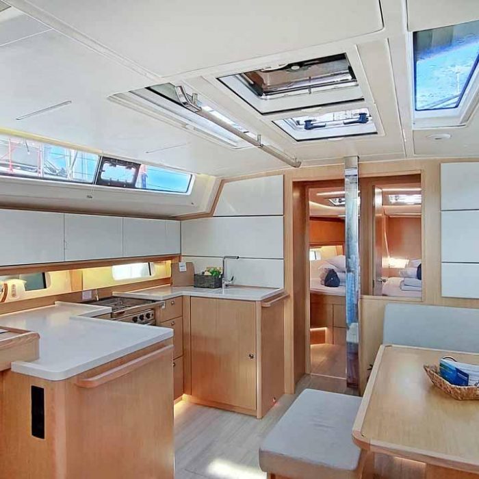 Estinella | Bavaria C46 photo 10