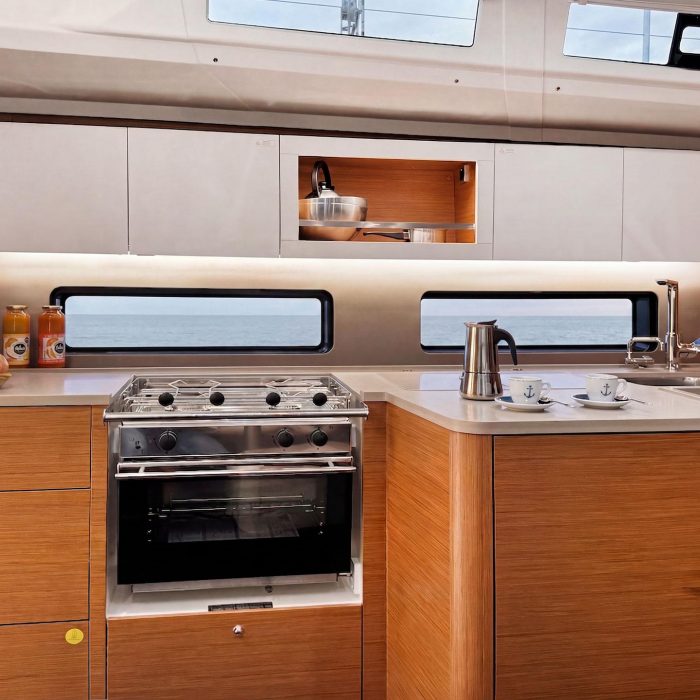 Asteria - Water maker, Solar Panel | Dufour 41 photo 7