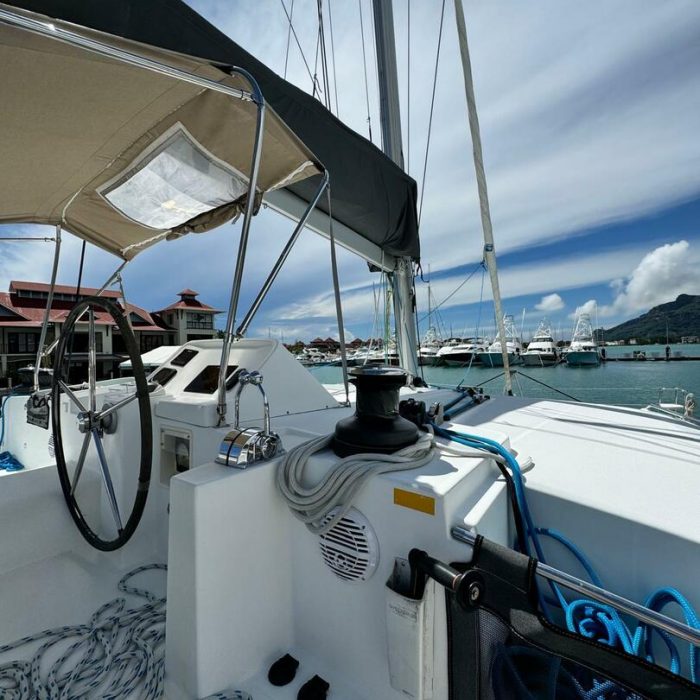 ZIL SEASHELL | Lagoon 450 Fly photo 3