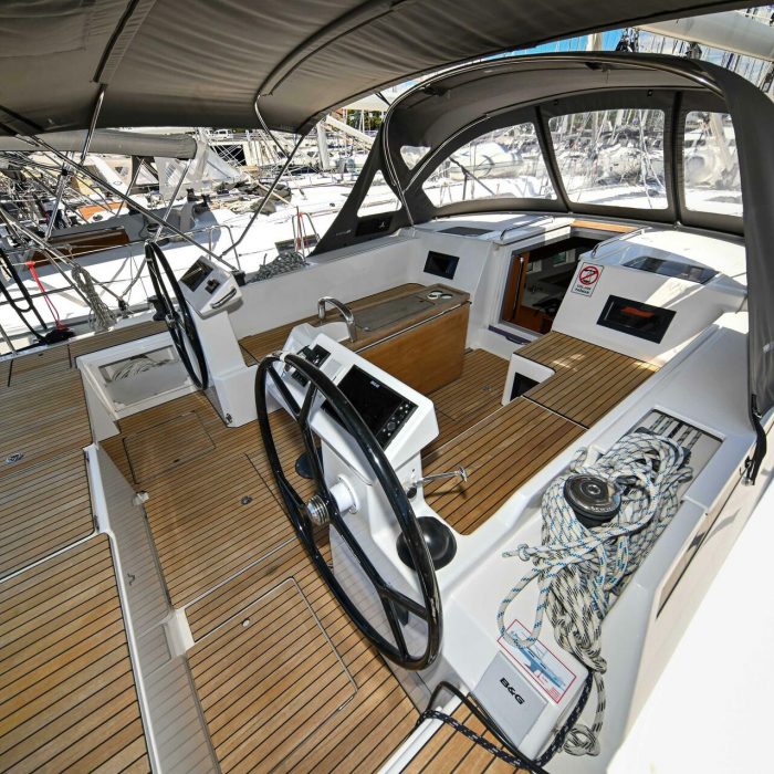 Efix | Bavaria C45 photo 19